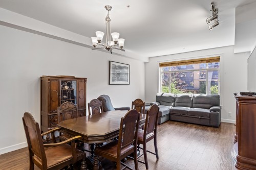 356-8258 207A Street, Langley, BC - Indoor