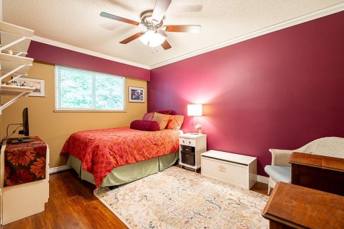 8652 Sunbury Place, Delta, BC - Indoor Photo Showing Bedroom