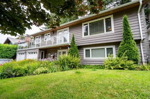 8652 Sunbury Place, Delta, BC - Outdoor With Deck Patio Veranda