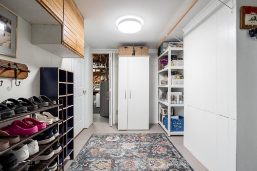 8652 Sunbury Place, Delta, BC - Indoor Photo Showing Other Room
