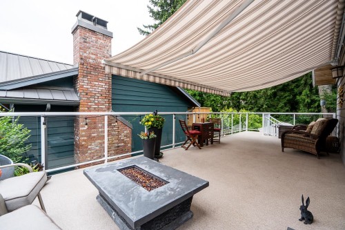 8652 Sunbury Place, Delta, BC - Outdoor With Deck Patio Veranda With Exterior