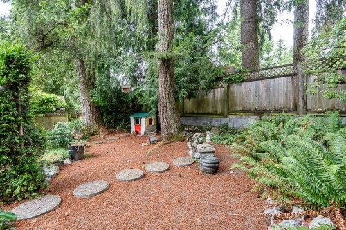 8652 Sunbury Place, Delta, BC - Outdoor