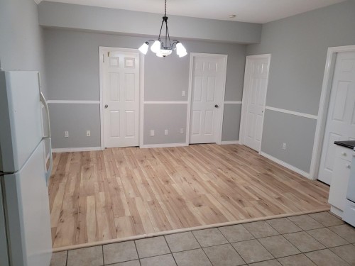 17105 Greenway Drive, Surrey, BC - Indoor Photo Showing Other Room