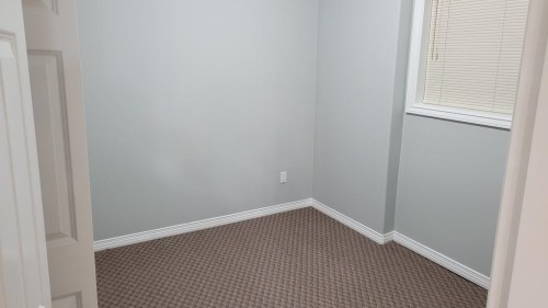 17105 Greenway Drive, Surrey, BC - Indoor Photo Showing Other Room