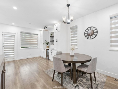 14912 57 Avenue, Surrey, BC - Indoor Photo Showing Dining Room