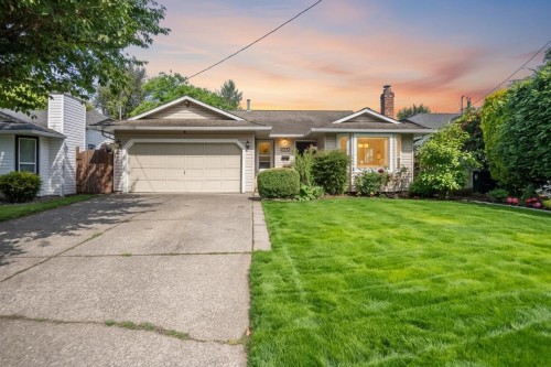 9320 210 Street  Langley, BC V1M 2B3