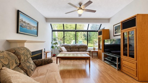 11715 Chateau Wynd, Delta, BC - Indoor Photo Showing Living Room With Fireplace