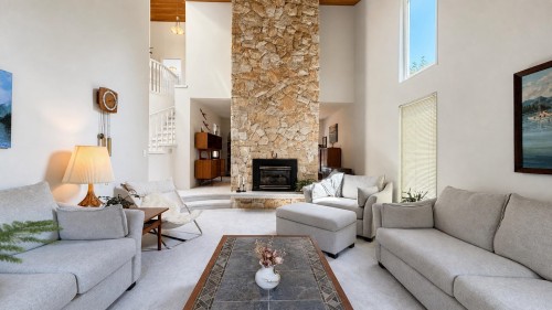 11715 Chateau Wynd, Delta, BC - Indoor Photo Showing Living Room With Fireplace