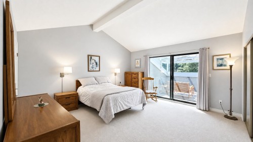 11715 Chateau Wynd, Delta, BC - Indoor Photo Showing Bedroom