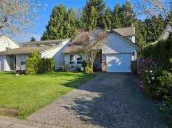 15429 90 Avenue  Surrey, BC V3R 9J5