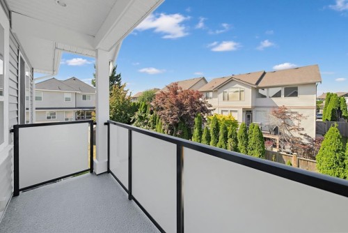 19675 70A Avenue, Langley, BC - Outdoor With Exterior