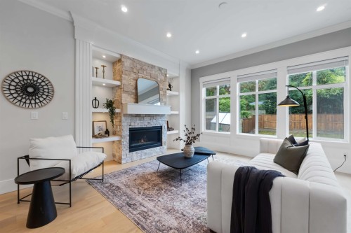 17138 0A Avenue, Surrey, BC - Indoor Photo Showing Living Room With Fireplace