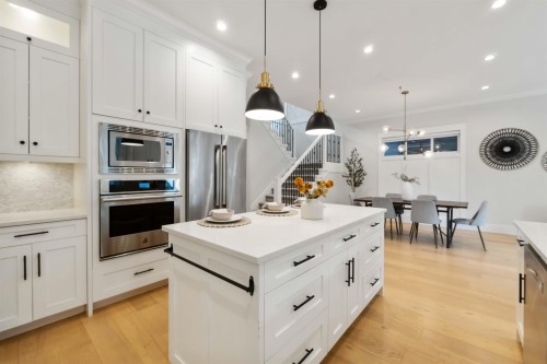 17138 0A Avenue, Surrey, BC - Indoor Photo Showing Kitchen With Upgraded Kitchen
