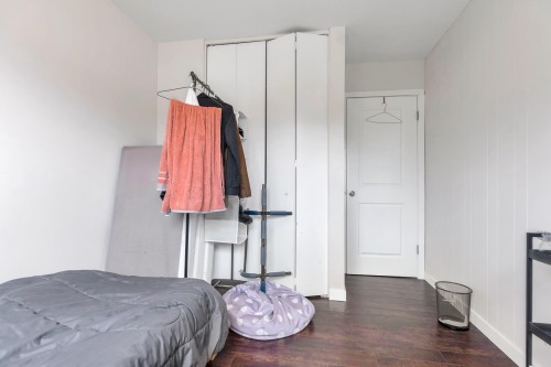 32670 Avalon Crescent, Abbotsford, BC - Indoor Photo Showing Bedroom
