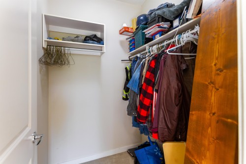 301-10499 University Drive, Surrey, BC - Indoor With Storage
