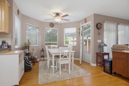 19128 63 Avenue, Surrey, BC - Indoor Photo Showing Dining Room