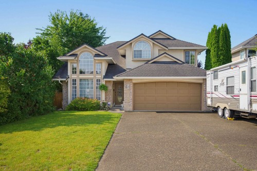 19128 63 Avenue, Surrey, BC - Outdoor With Facade