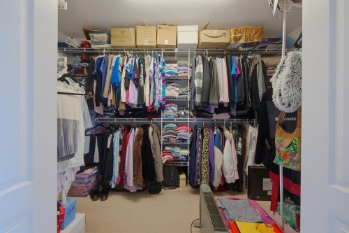 19128 63 Avenue, Surrey, BC - Indoor With Storage