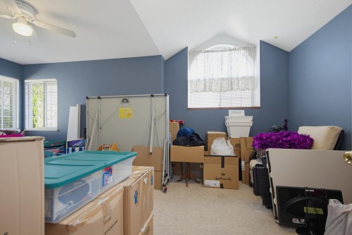 19128 63 Avenue, Surrey, BC - Indoor