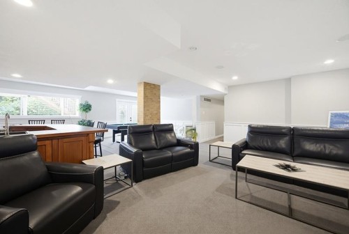 23851 58A Avenue, Langley, BC - Indoor Photo Showing Living Room