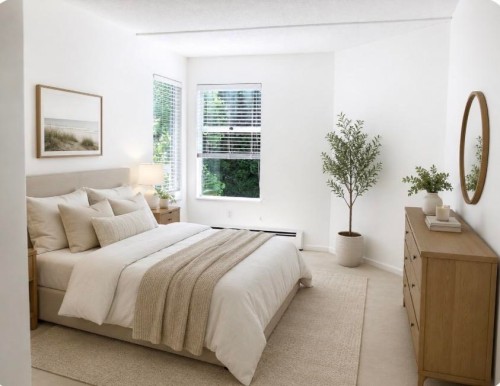 205-1850 Southmere Crescent, Surrey, BC - Indoor Photo Showing Bedroom
