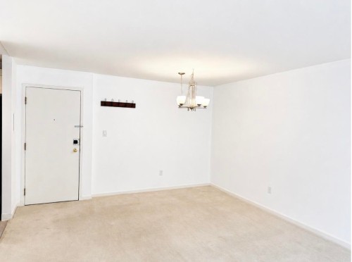 205-1850 Southmere Crescent, Surrey, BC - Indoor Photo Showing Other Room