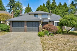 16327 Northglen Close Surrey, BC V4N 1X8