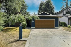 15584 98 Avenue Surrey, BC V3R 7R2