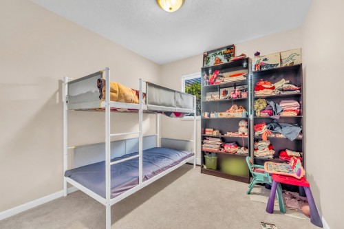 15447 92A Avenue, Surrey, BC - Indoor