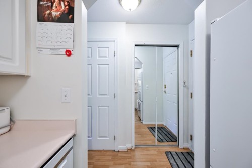 101-20727 Douglas Crescent, Langley, BC - Indoor Photo Showing Other Room