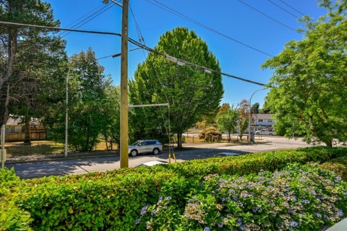 101-20727 Douglas Crescent, Langley, BC - Outdoor