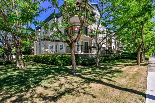 101-20727 Douglas Crescent, Langley, BC - Outdoor