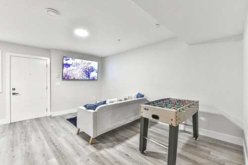19642 74A Avenue, Langley, BC - Indoor Photo Showing Other Room