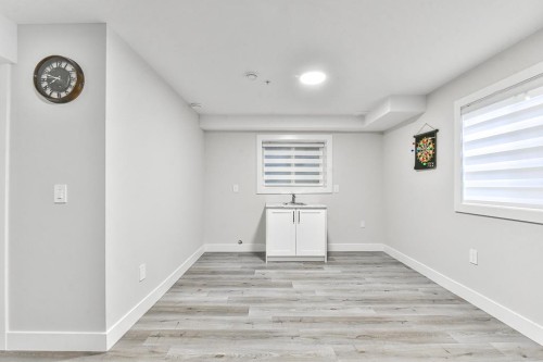 19642 74A Avenue, Langley, BC - Indoor Photo Showing Other Room