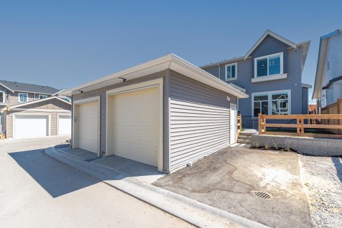19642 74A Avenue, Langley, BC - Outdoor