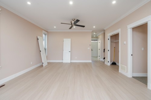 19586 72A Avenue, Surrey, BC - Indoor Photo Showing Other Room