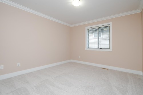 19586 72A Avenue, Surrey, BC - Indoor Photo Showing Other Room