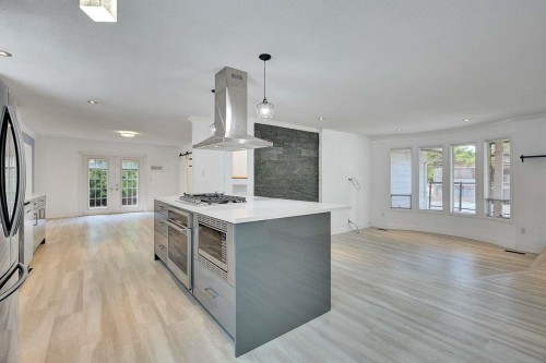 19694 46 Avenue, Langley, BC - Indoor Photo Showing Kitchen