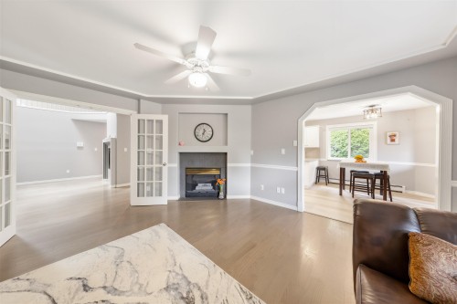 20621 91 Avenue, Langley, BC - Indoor Photo Showing Living Room With Fireplace
