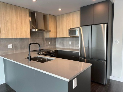 31896 Raven Avenue , Mission, BC V2V 3B3 2