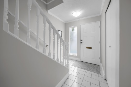 279-32550 Maclure Road, Abbotsford, BC - Indoor Photo Showing Other Room