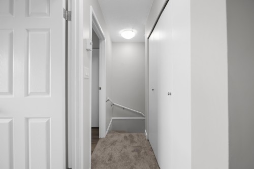 279-32550 Maclure Road, Abbotsford, BC - Indoor Photo Showing Other Room