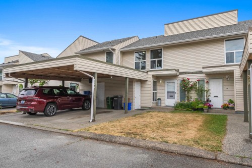 279-32550 Maclure Road, Abbotsford, BC - Outdoor With Facade