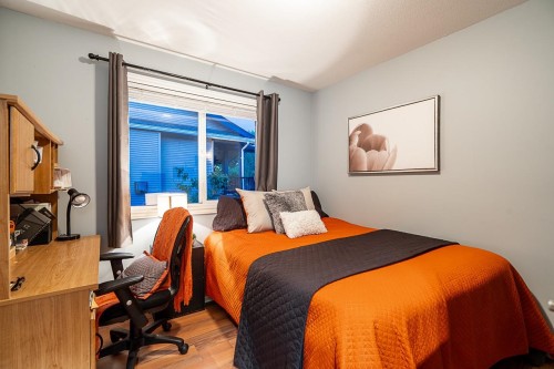 26880 25A Avenue, Langley, BC - Indoor Photo Showing Bedroom