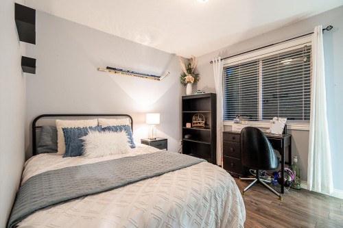 26880 25A Avenue, Langley, BC - Indoor Photo Showing Bedroom
