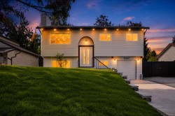 26842 32a Avenue Langley, BC V4W 3G4