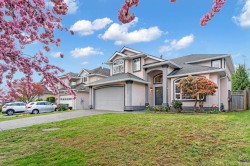 15674 101a Avenue Surrey, BC V4N 4S4