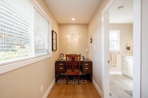 21711 52 Avenue, Langley, BC - Indoor