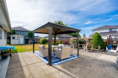 21711 52 Avenue, Langley, BC - Outdoor With Exterior
