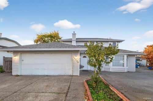 12079 84A Avenue, Surrey, BC - Outdoor